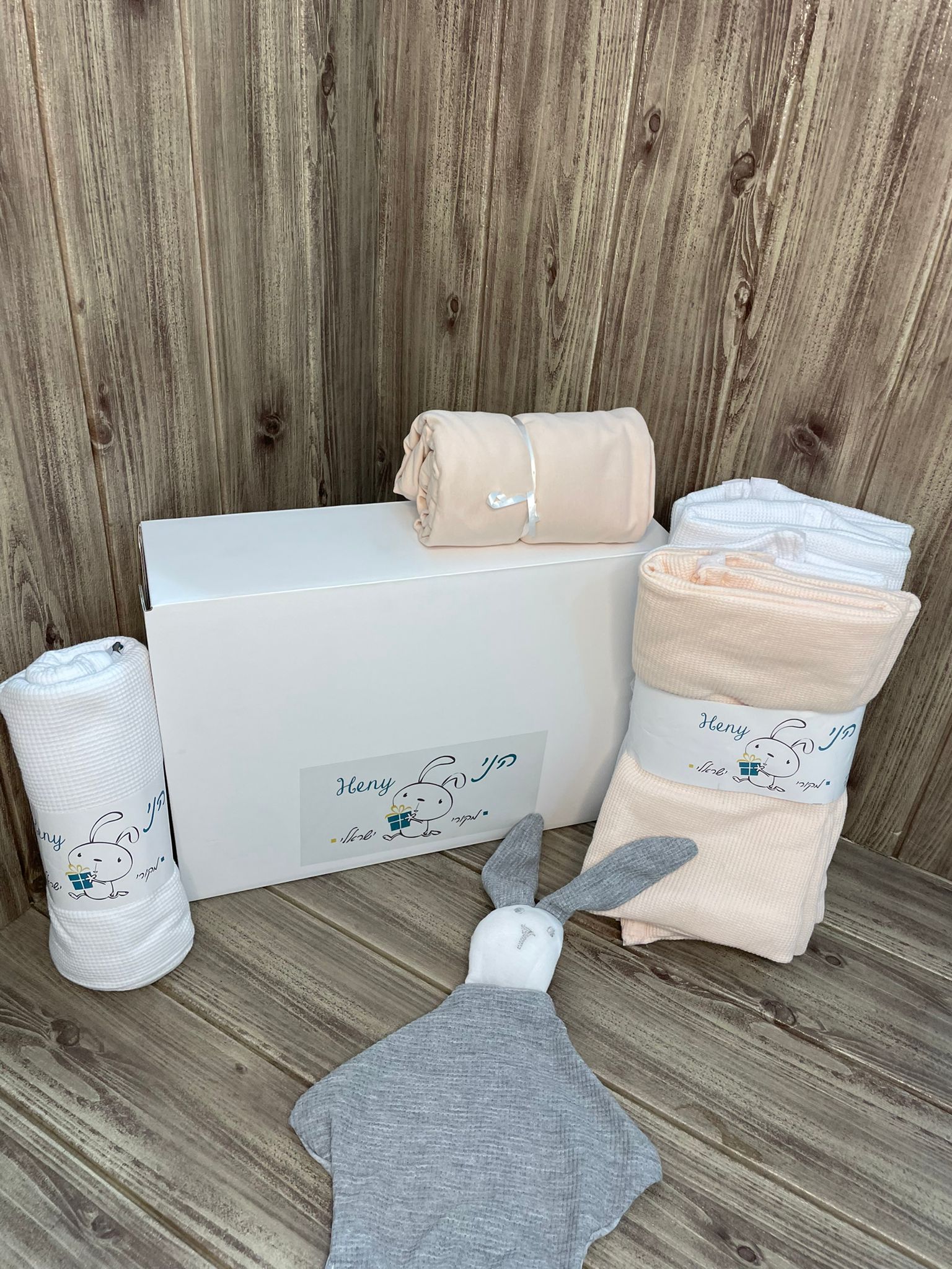 מארז להולדת הבת - הני 3